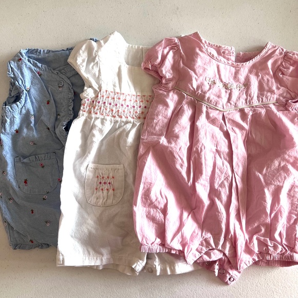 VINTAGE Bubbles. Cotton. Embroidered. Smocking. SUMMER 9-12M - Picture 1 of 16